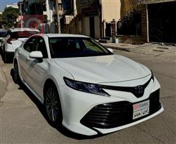 تۆیۆتا کامری